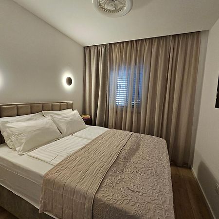 Charming Seaside Apartments Noa & Jakov, Zaboric Sibenik Extérieur photo