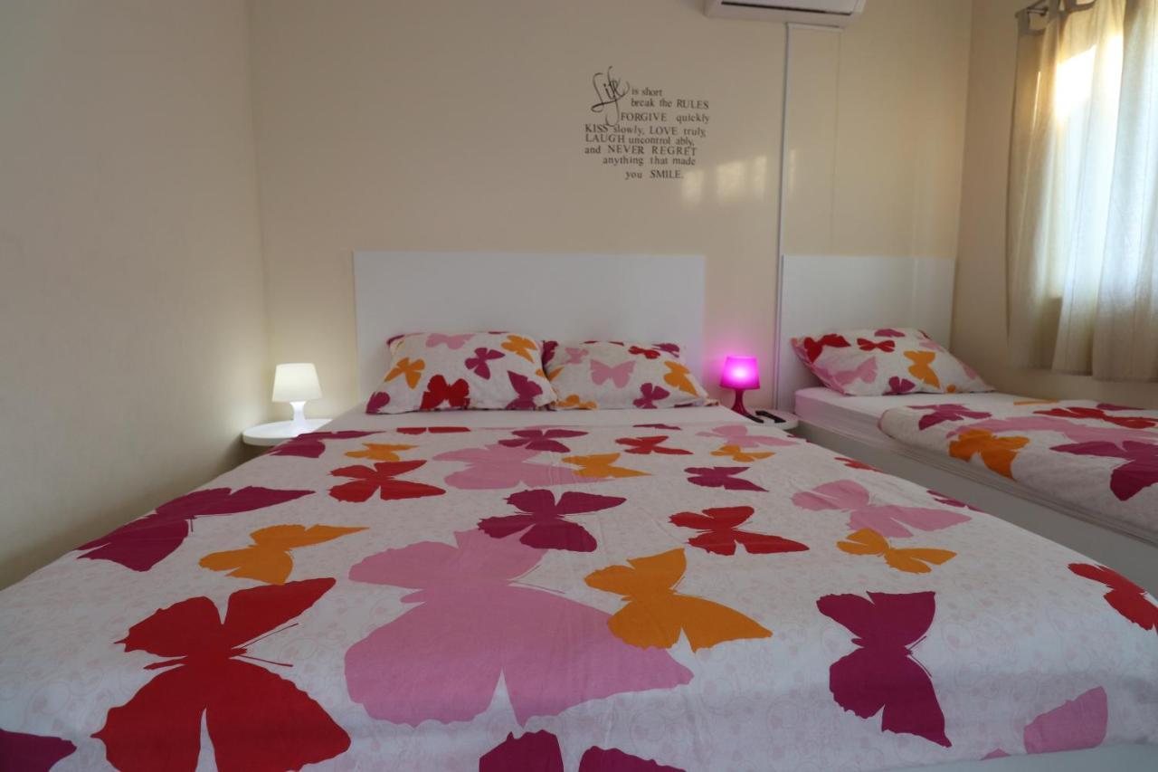Charming Seaside Apartments Noa & Jakov, Zaboric Sibenik Extérieur photo